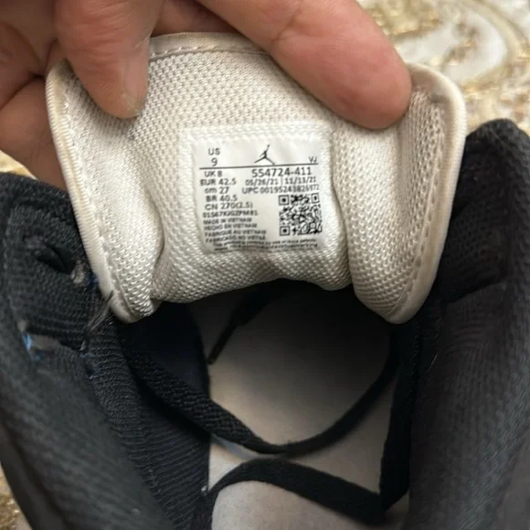 NIKE AIR JORDAN 1 MID SE ASW 'CARBON' - SIZE 9 MENS US - Picture 12 of 16